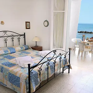  Bed & Breakfast Borgo Dello Stazzone
